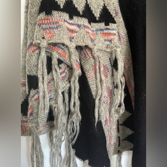 Renee C Aztec Western Fringed Open Cardigan S - Picture 3 of 10